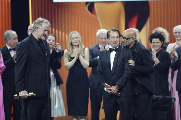 Deutscher Filmpreis 2022 Preisträger:in BESTER SPIELFILM GOLD LIEBER THOMAS bei der Verleihung der Lola - Deutscher Filmpreis 2022 im Palais am Funkturm in Berlin 24.06.2022 Copyright: xEventpressx