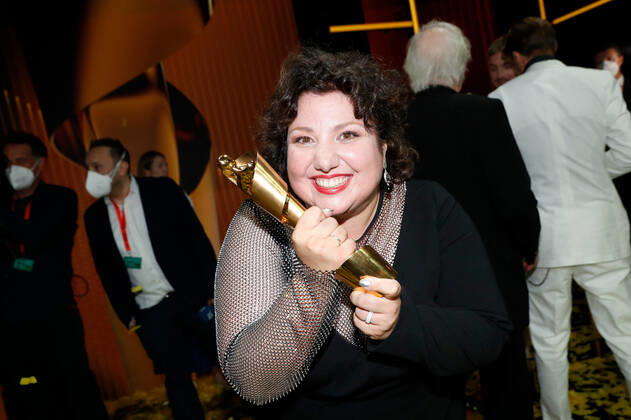 Deutscher Filmpreis 2022 Meltem Kaptan auf der Party bei der Verleihung der Lola - Deutscher Filmpreis 2021 im Palais am Funkturm in der Messe Berlin. Copyright: xEventpressxGolejewskix