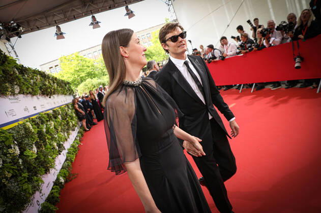 Deutscher Filmpreis 2022 Alexandra Maria Lara mit Ehemann Sam Riley Deutscher Filmpreis 2022 Verleihung im Palais am Funkturm in Berlin Copyright: xEventpressxFuhrx