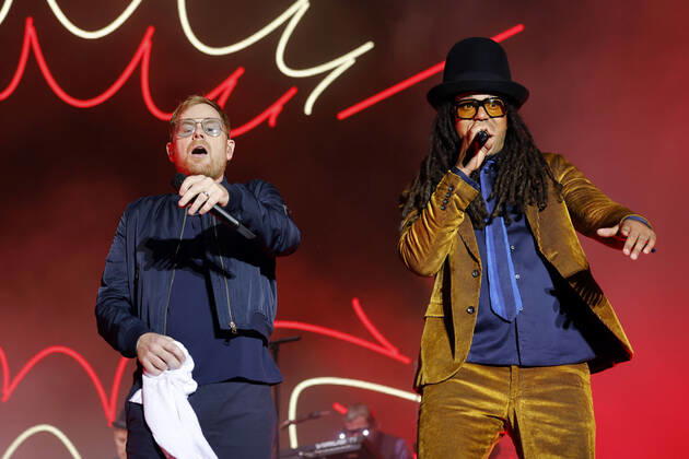 Bilder des Jahres 2022, Entertainment 07 Juli Entertainment Themen der Woche KW26 Entertainment Bilder des Tages Sänger Peter Fox und Sänger Delle von der Band Seeed beim Summerjam Festival 2022 am Fühlinger See. Das Summerjam Festival ist eines der größten Reggae-Festivals in Europa und existiert dieses Jahr 35 Jahre, 25 davon in Köln. Köln, 01.07.2022 NRW Deutschland Copyright: xChristophxHardtx