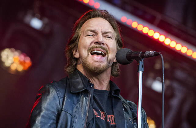 STOCKHOLM 20220703 Pearl Jam performs at the Lollapaloozafestival in Stockholm on Sunday STOCKHOLM SWEDEN x10090x  Copyright: xClaudioxBrescianix xTTx LOLLAPALOOZA STOCKHOLM 2022