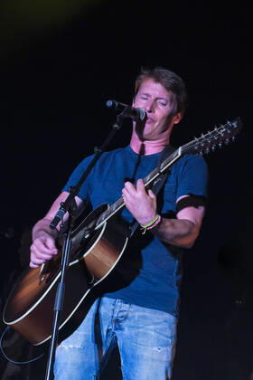 July 8, 2022, Great Tew, Oxfordshire, United Kingdom: English singer, songwriter, musician, and former reconnaissance officer in the lifeguards regiment of the British Army, James Hillier Blunt, professionally known as James Blunt, performs live on stage at Cornbury Festival. Great Tew United Kingdom - ZUMAs197 20220708_zaa_s197_322 Copyright: xDawnxFletcher-Parkx