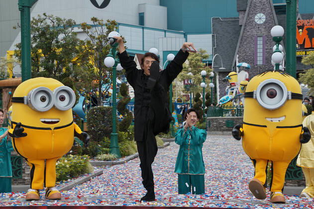 Bilder des Jahres 2022, Entertainment 07 Juli Entertainment Themen der Woche KW27 Entertainment Bilder des Tages Japanese voice cast and actor Masachika Ichimura attends an event for the film Minions: The Rise of Gru at Universal Studios Japan in Osaka, Japan on Sunday, July 10, 2022.  TKP2022071023 KEIZOxMORI