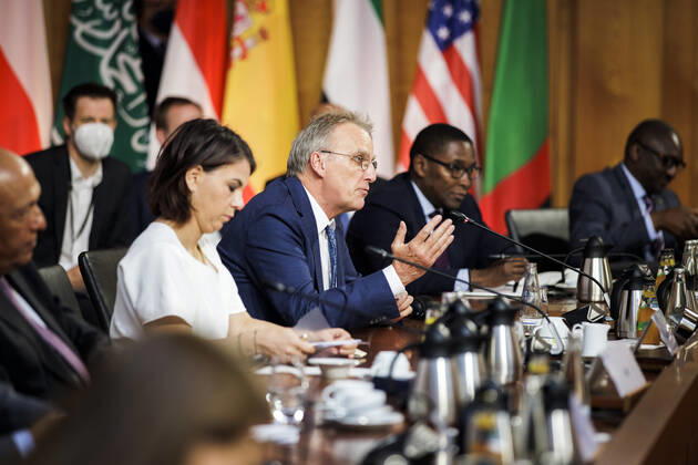 Stefan Wenzel, Parlamentarischer Staatssekretaer im Bundesministerium fuer Wirtschaft und Klimaschutz, aufgenommen im Rahmen des Petersberger Klimadialoges im Auswaertigen Amt in Berlin, 19.07.2022. Der Petersberger Klimadialog dient als Vorbereitung der UN-Klimakonferenz, die 2022 in Scharm asch-Schaich in Aegypten stattfinden wird. Berlin Germany Copyright: xJaninexSchmitzx