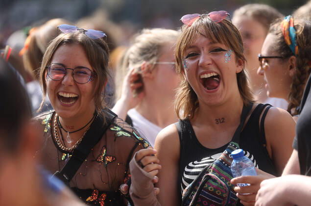 Illustration picture shows festival goers during the first day of the Francofolies de Spa festival in Spa, Wednesday 20 July 2022. This year s edition of the festival is taking place from 20 to 23 July.  VIRGINIExLEFOUR 37666085
