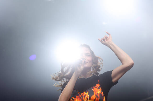Entertainment Bilder des Tages Belgian singer Claire Laffut performs on the first day of the Francofolies de Spa festival in Spa, Wednesday 20 July 2022. This year s edition of the festival is taking place from 20 to 23 July.  VIRGINIExLEFOUR 37672480