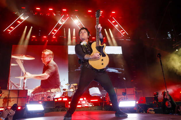 Bilder des Jahres 2022, Entertainment 08 August Entertainment Themen der Woche KW31 August 6, 2022, San Francisco, CA, USA: Green Day - Billie Joe Armstrong performs during the 2022 Outside Lands Music and Arts Festival at Golden Gate Park on August 05, 2022 in San Francisco, California. San Francisco USA - ZUMAs181 20220806_zea_s181_020 Copyright: xImagespacex