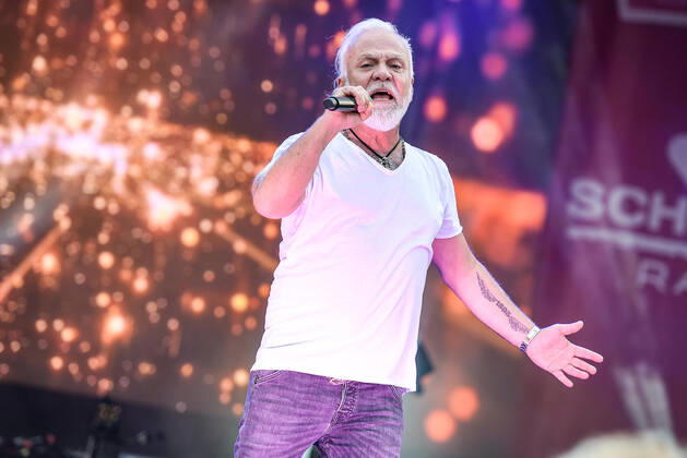 13.08.2022, xlakx, Entertainment Musik, SchlagerHammer-Tour 2022 in Oranienburg emspor, v.l.Nino de Angelo im Schlosspark Oranienburg bei der SchlagerHammer-Tour 2022. Oranienburg