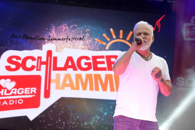 8.ten schlagerHammer 2022 Nino de Angelo beim 8 Schlager Hammer, Austragungsort in ORANIENBURG an der Orangerie Berlin 13.08.2022