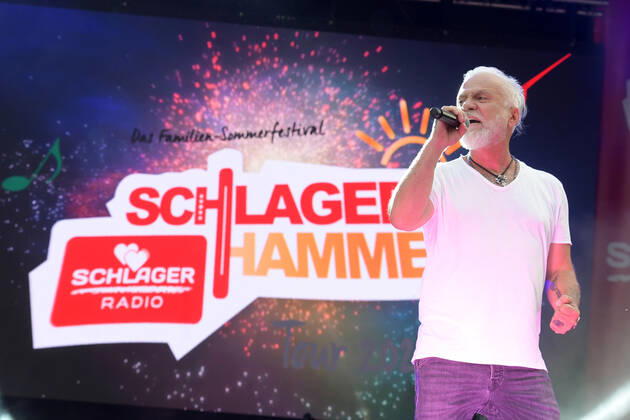 8.ten schlagerHammer 2022 Nino de Angelo beim 8 Schlager Hammer, Austragungsort in ORANIENBURG an der Orangerie Berlin 13.08.2022