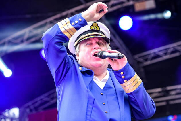 13.08.2022, xlakx, Entertainment Musik, SchlagerHammer-Tour 2022 in Oranienburg emspor, v.l. Klaus und Klaus (Klaus Baumgart) im Schlosspark Oranienburg bei der SchlagerHammer-Tour 2022. Oranienburg
