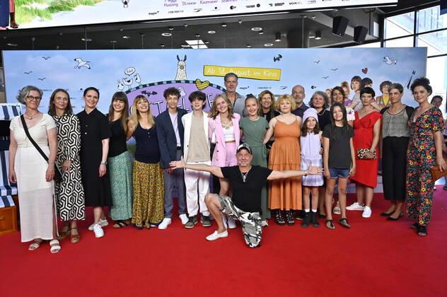 Bilder des Jahres 2022, Entertainment 08 August Entertainment Themen der Woche KW32 Entertainment Bilder des Tages Cast und Crew bei der Premiere des Kinofilms Mein Lotta-Leben - Alles Tschaka mit Alpaka! im Cinedom. Köln, 13.08.2022