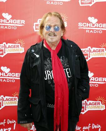 Frank Zander bei der Schlager Radio Schlager Hammer Tour 2022 in Oranienburg.