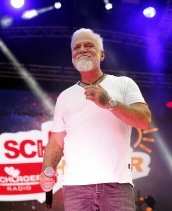 Nino de Angelo bei der Schlager Radio Schlager Hammer Tour 2022 in Oranienburg.
