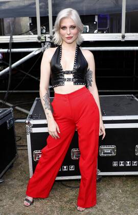 Marie Reim bei der Schlager Radio Schlager Hammer Tour 2022 in Oranienburg.