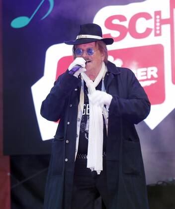 Frank Zander bei der Schlager Radio Schlager Hammer Tour 2022 in Oranienburg.