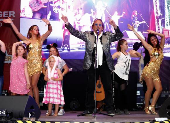 Frank Zander bei der Schlager Radio Schlager Hammer Tour 2022 in Oranienburg.