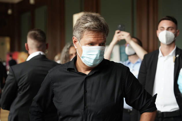 Stefan Wenzel, Parlamentarischer Staatssekretär 20.8.2022 Robert Habeck, Bundesminister für Wirtschaft und Klimaschutz, beim Tag der offenen Tür der Bundesregierung im Wirtschaftsministerium, beim unangekündigtem Rundgang Berlin Berlin GER