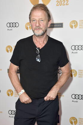 Sönke Wortmann bei der 64. Verleihung vom Ernst-Lubitsch-Preis 2022 in der Astor Film Lounge. Berlin, 23.08.2022