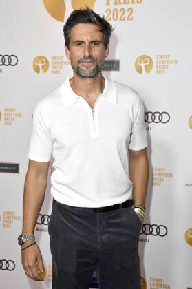 Tom Beck bei der 64. Verleihung vom Ernst-Lubitsch-Preis 2022 in der Astor Film Lounge. Berlin, 23.08.2022