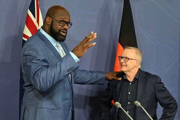 Bilder des Jahres 2022, News 08 August News Themen der Woche KW34 Entertainment Bilder des Tages ANTHONY ALBANESE PRESSER, Australian Prime Minister Anthony Albanese and former NBA star Shaquille O?Neal at a press conference in Sydney, Saturday, August 27, 2022. ( NO ARCHIVING, EDITORIAL USE ONLY, NO USE IN BOOKS WITHOUT CONSENT SYDNEY NSW AUSTRALIA  Copyright: xMICKxTSIKASx 20220827001694279445