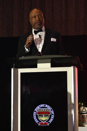 LAS VEGAS, NV - AUGUST 27: Ray Mercer speaking at the Induction Ceremony & Dinner for the 2022 Nevada Boxing Hall Of Fame at Resorts World Las Vegas in Las Vegas,Nevada, on August 27, 2022. Copyright: xDeeCeexCarterx