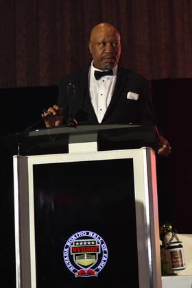 LAS VEGAS, NV - AUGUST 27: Ray Mercer speaking at the Induction Ceremony & Dinner for the 2022 Nevada Boxing Hall Of Fame at Resorts World Las Vegas in Las Vegas,Nevada, on August 27, 2022. Copyright: xDeeCeexCarterx