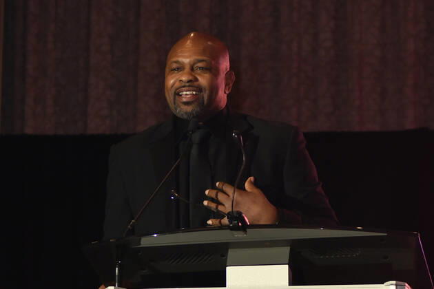 LAS VEGAS, NV - AUGUST 27: Roy Jones speaking at the Induction Ceremony & Dinner for the 2022 Nevada Boxing Hall Of Fame at Resorts World Las Vegas in Las Vegas,Nevada, on August 27, 2022. Copyright: xDeeCeexCarterx