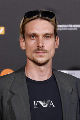 Schauspieler Daniel Sträßer beim Kölner Emmy Cocktail 2022 anlässlich der 16. Kölner Jurysitzung des International Emmy auf Schloss Arff. Köln, 31.08.2022 NRW Deutschland Copyright: xChristophxHardtx