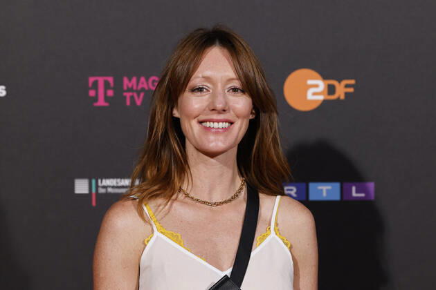 Schauspielerin Lavinia Wilson beim Kölner Emmy Cocktail 2022 anlässlich der 16. Kölner Jurysitzung des International Emmy auf Schloss Arff. Köln, 31.08.2022 NRW Deutschland Copyright: xChristophxHardtx