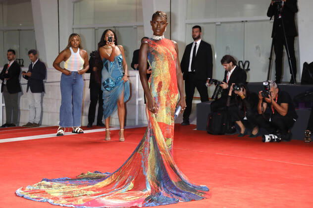 Entertainment Themen der Woche KW35 Entertainment Bilder des Tages Jodie Turner-Smith bei der Premiere der Miniserie Riget Exodus The Kingdom Exodus auf der Biennale di Venezia 2022 79. Internationale Filmfestspiele von Venedig im Palazzo del Cinema. Venedig, 01.09.2022