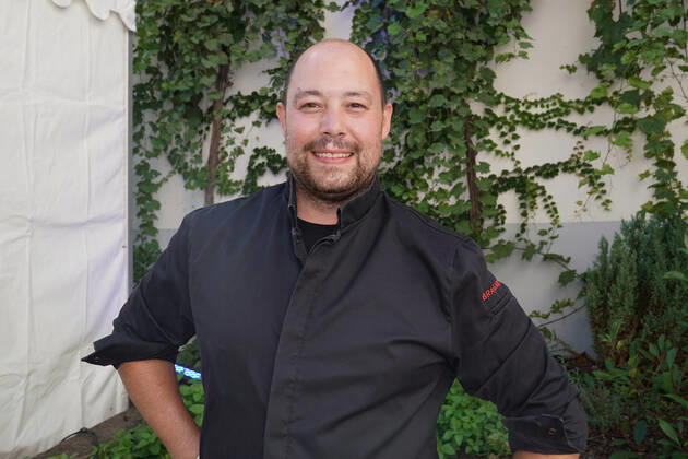Pfaelzer Gourmet Festival 2022 in Deidesheim 02.09.2022 1. Pfälzer Gourmet Festival by Reichsrat von Buhl & Tristan Brandt. Mit dabei Timo Steubing Küchenchef im 959 Heidelberg. Deidesheim Weingut Reichsrat von Buhl Rheinland-Pfalz