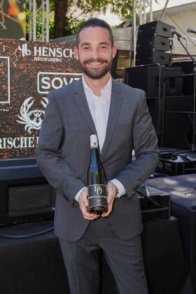 Pfaelzer Gourmet Festival 2022 in Deidesheim 02.09.2022 1. Pfälzer Gourmet Festival by Reichsrat von Buhl & Tristan Brandt. Dennis Geller Team - Weingut Reichsrat von Buhl Deidesheim Weingut Reichsrat von Buhl Rheinland-Pfalz