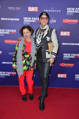 Franziska Traub Julian F.M. Stoeckel und beim Bunte New Faces Award STYLE in Berlin 08.09.2022