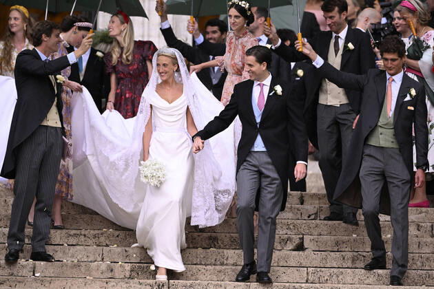 Entertainment Themen der Woche KW36 Entertainment Bilder des Tages Princess Maria Laura and William Isvy pictured leaving after the wedding ceremony of Princess Maria-Laura of Belgium and William Isvy, at the Saint Michael and Saint Gudula Cathedral (Cathedrale des Saints Michel et Gudule Sint-Michiels- en Sint-Goedele kathedraal), Saturday 10 September 2022, in Brussels.  LAURIExDIEFFEMBACQ 43630035