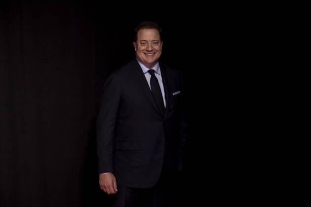 September 11, 2022, Toronto, ON, CAN: Brendan Fraser arrives the Toronto International Film FestivalöÄÃ s Tribute Award on Sunday, Sept. 11, 2022. Toronto CAN  - ZUMAc35_ 20220911_zaf_c35_197 Copyright: xChrisxYoungx