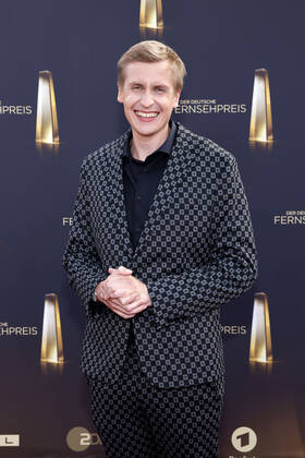 Komiker Till Reiners bei der Verleihung des Deutschen Fernsehpreises bei Die Nacht der Kreativen - Der Deutsche Fernsehpreis 2022. Köln, 13.09.2022 NRW Deutschland Copyright: xChristophxHardtx
