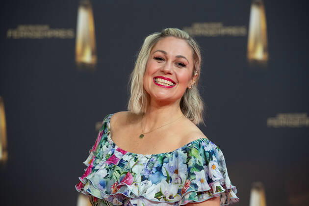 Ruth MOSCHNER, Moderatorin, Roter Teppich, Red Carpet Show, Ankunft, arrival, Verleihung des Deutschen Fernsehpreises, Der Deutsche Fernsehpreis 2022, Deutscher Fernsehpreis 2022 in Koeln, am 14.09.2022.
