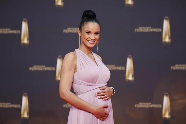 Moderatorin Charlotte Maihoff (schwanger) bei der Deutsche Fernsehpreis 2022 - Die TV-Highlights des Jahres in den MMC-Studios in Ossendorf. Köln, 14.09.2022 NRW Deutschland Copyright: xChristophxHardtx