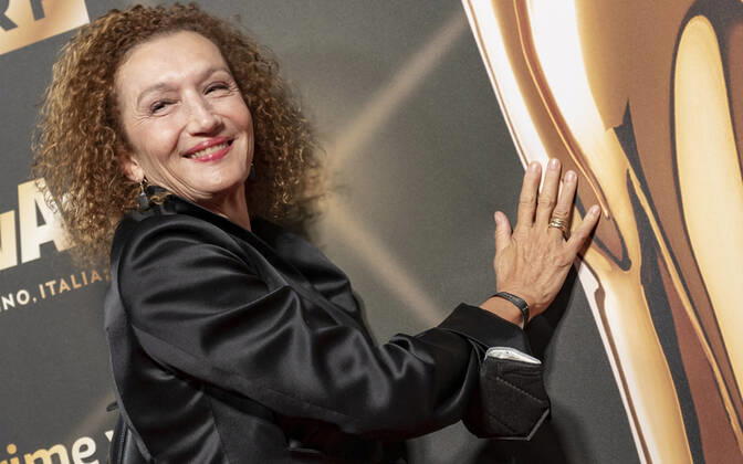 20220916 Kurier Romy-Branchenfest 2022 WIEN, OESTERREICH - 16. SEPTEMBER: Schauspielerin Verena Altenberger bei Ihrer Ankunft am roten Teppich vor dem Kurier Romy-Brachenfest 2022, bei dem im Rahmen einer festlichen Verleihung, die kreativen Talente hinter der Kamera in 15 Kategorien Nomnierten, geehrt werden am 16. September 2022 im Gartenbaukino in Wien, Oesterreich. 220916_SEPA_17_005 Copyright: xIsabellexOuvrardx SEPAxMedia
