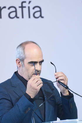 September 17, 2022, Madrid, Madrid, Spain: Luis Tosar during National Cinematrogy Award to Penelope Cruz during 70th San Sebastian International Film Festival at Victoria Eugenia Theatre on September 17, 2022 in Donostia San Sebastian, SpainPenelope Cruz receives National Cinematrogy Award during 70th San Sebastian International Film Festival at Victoria Eugenia Theatre on September 17, 2022 in Donostia San Sebastian, Spain Madrid Spain - ZUMAg15_ 20220917_zaf_g15_082 Copyright: xJackxAbuinx