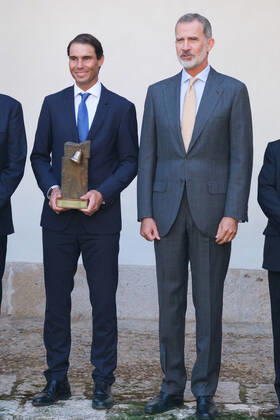 The King Presents The V Edition Of The camino Real Award To Rafa Nadal King Felipe VI presents the Camino Real Award to tennis player Rafael Nadal , during its fifth edition, at the auditorium of the University of Alcala, on 20 September, 2022 in Alcala de Henares, Madrid, Spain Madrid Spain Copyright: xOscarxGonzalezx originalFilename: gonzalez-notitle220920_npHsQ