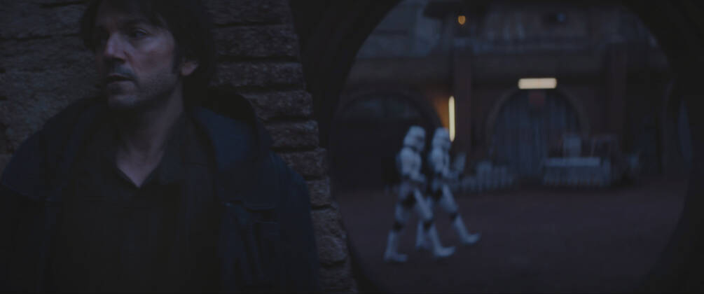 Cassian Andor (Diego Luna) in Lucasfilm s Andor (2022), Photo credit: Lucasfilm Ltd. Copyright: xLucasfilmxLtd.x 34407-021THA