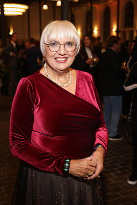 20. Deutsche Hörfilmpreis 2022 Claudia Roth Verrleihung des 20. Deutschen Hörfilmpreises 2022 in den Bolle Festsäle am Spree-Bogen in Berlin Copyright: xEventpressx