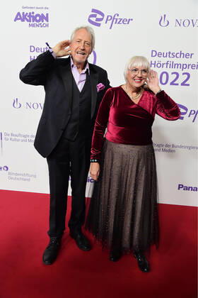 Verleihung des 20. Deutschen Hörfilmpreises Reiner Schöne, Claudia Roth Verleihung des 20. Deutschen Hörfilmpreises 2022 in den BOLLE Festsäle am Spree-Bogeni n Berlin am 27.09.2022