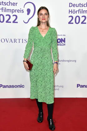 Josephin Busch bei der Verleihung des 20. Deutschen Hörfilmpreises 2022 in den Bolle Festsälen am Spree-Bogen. Berlin, 27.09.2022