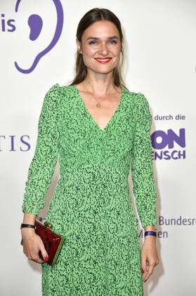 Josephin Busch bei der Verleihung des 20. Deutschen Hörfilmpreises 2022 in den Bolle Festsälen am Spree-Bogen. Berlin, 27.09.2022