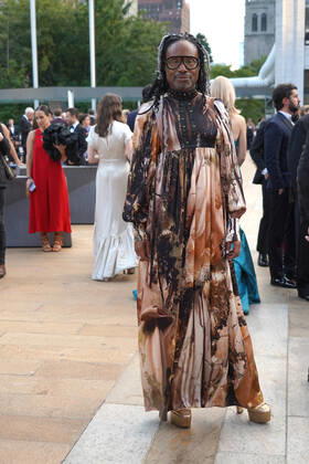 September 28, 2022, New York, NY, USA: BILLY PORTER attends the New York City Ballet 2022 .Fall Fashion Gala,.The David H. Koch Theater, Lincoln Center,.NYC.September 28, 2022. New York USA - ZUMAms4_ 20220928_zaf_ms4_008 Copyright: xSoniaxMoskowitzxGordonx
