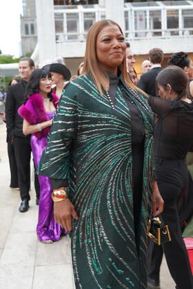 September 28, 2022, New York, NY, USA: QUEEN LATIFAH attends the New York City Ballet 2022 Fall Fashion Gala,.The David H. Koch Theater, Lincoln Center,.NYC.September 28, 2022. New York USA - ZUMAms4_ 20220928_zaf_ms4_020 Copyright: xSoniaxMoskowitzxGordonx