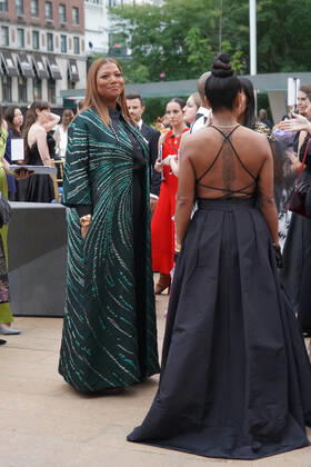 September 28, 2022, New York, NY, USA: QUEEN LATIFAH attends the New York City Ballet 2022 Fall Fashion Gala,.The David H. Koch Theater, Lincoln Center,.NYC.September 28, 2022. New York USA - ZUMAms4_ 20220928_zaf_ms4_022 Copyright: xSoniaxMoskowitzxGordonx